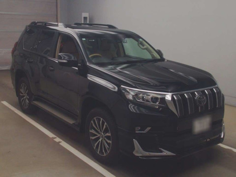 2019 Toyota Land Cruiser Prado GDJ151W[2]