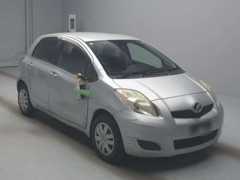 2009 Toyota Vitz KSP90[2]