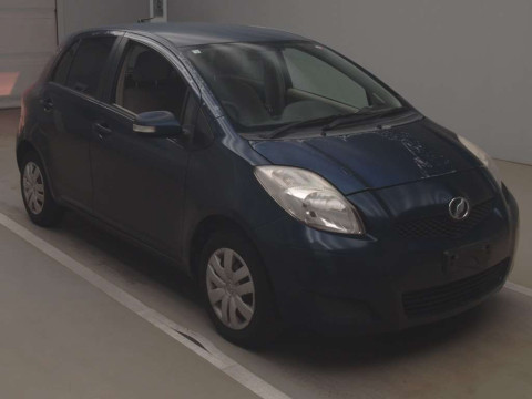 2008 Toyota Vitz SCP90[2]