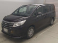 2016 Toyota Noah