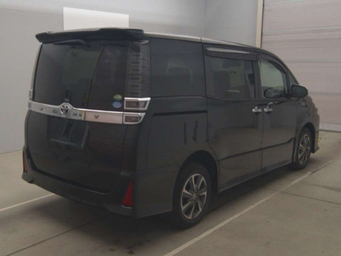 2019 Toyota Voxy ZRR85W[1]