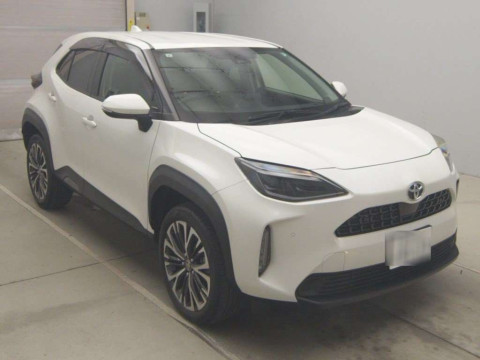 2021 Toyota YARIS CROSS MXPB10[2]