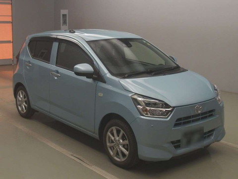 2022 Toyota Pixis Epoch LA350A[2]