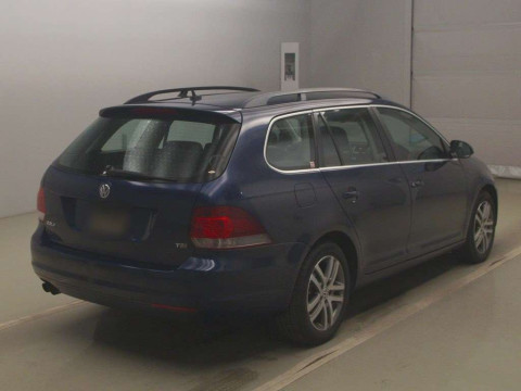 2010 Volkswagen Golf Variant 1KCAV[1]