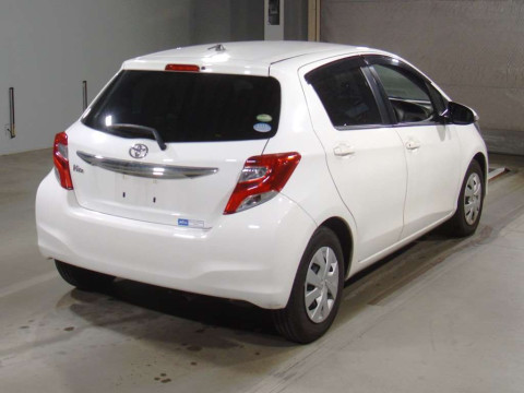 2016 Toyota Vitz NSP130[1]