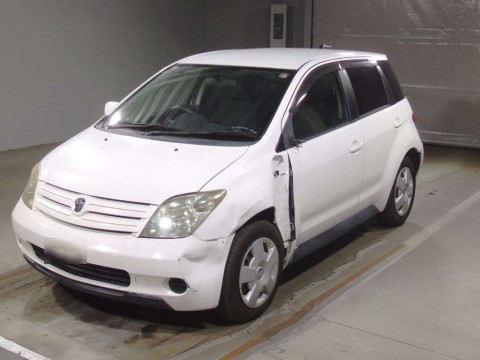 2004 Toyota IST NCP60[0]