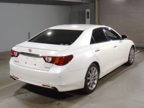 2011 Toyota Mark X GRX130[1]