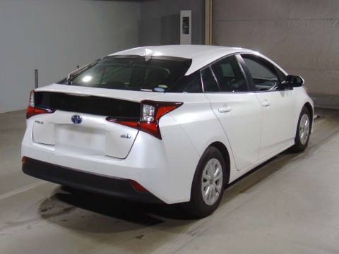 2021 Toyota Prius ZVW51[1]