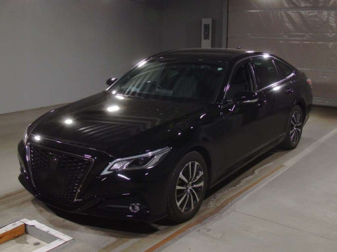 2018 Toyota Crown ARS220[0]