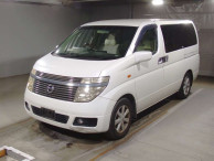 2004 Nissan Elgrand