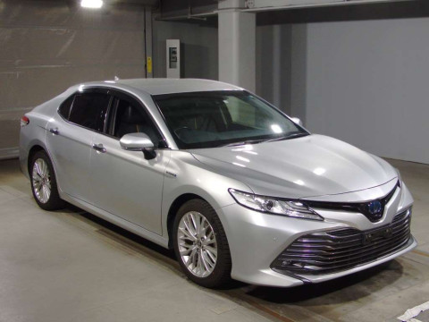 2020 Toyota Camry AXVH70[2]