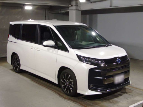 2025 Toyota Noah ZWR90W[2]