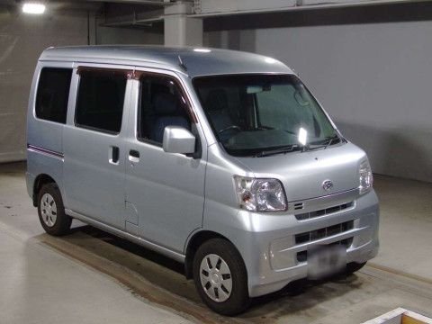 2017 Daihatsu Hijet Cargo S331V[2]