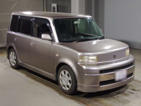 2005 Toyota bB NCP30[2]