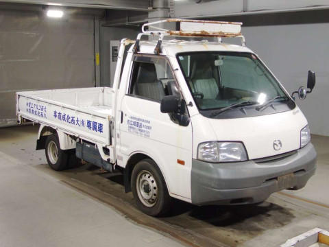 2009 Mazda Bongo Truck SK82T[2]