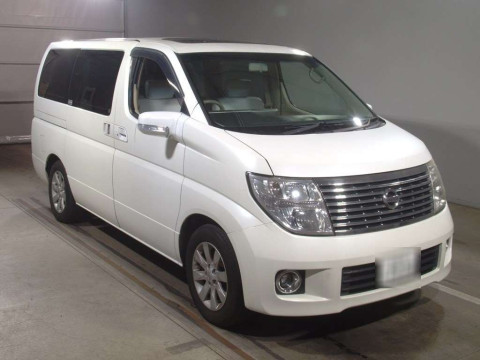 2004 Nissan Elgrand NE51[2]