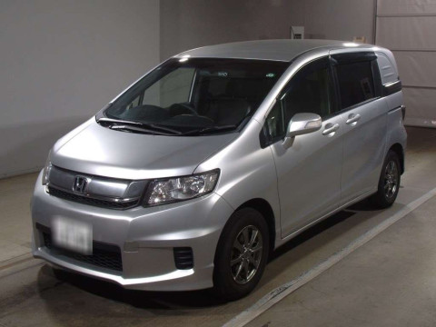 2015 Honda Freed Spike GB3[0]