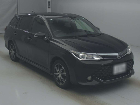 2017 Toyota Corolla Fielder NRE161G[2]