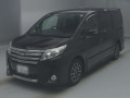 2015 Toyota Noah