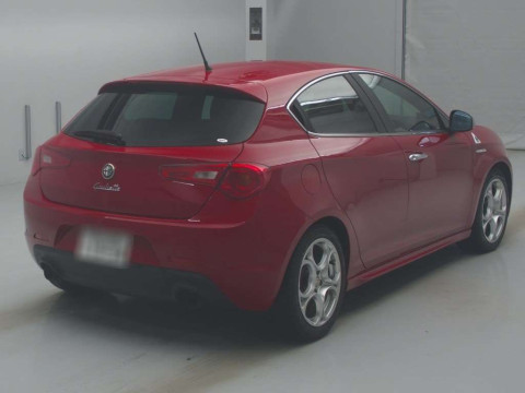 2013 Alfa Romeo Giulietta 94018[1]