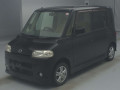 2004 Daihatsu Tanto