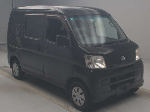 2014 Daihatsu Hijet Cargo S321V[2]