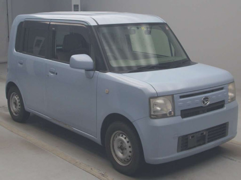 2012 Daihatsu Move Conte L575S[2]