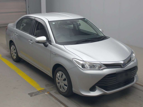 2017 Toyota Corolla Axio NKE165[2]