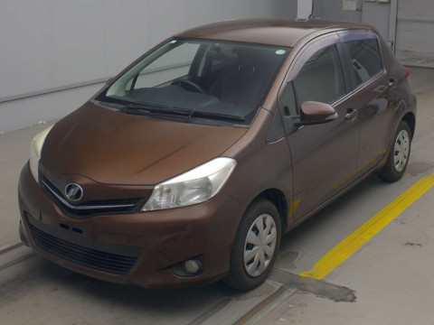 2012 Toyota Vitz KSP130[0]