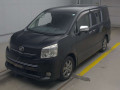 2010 Toyota Voxy