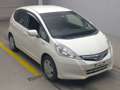 2012 Honda Fit Hybrid GP1[2]