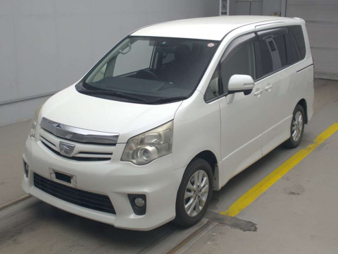 2012 Toyota Noah ZRR70W[0]