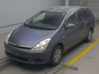 2003 Toyota Wish