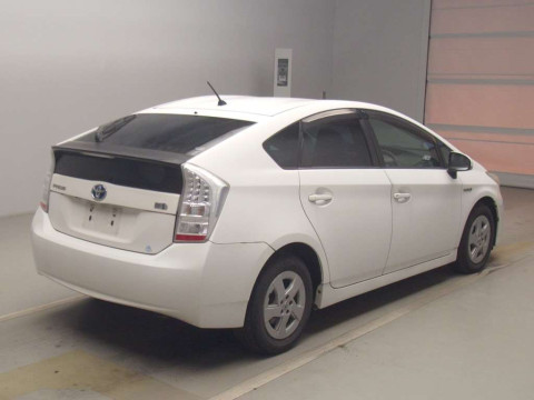 2011 Toyota Prius ZVW30[1]