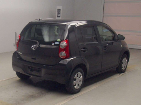 2014 Toyota Passo KGC30[1]