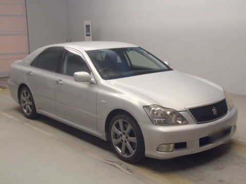 2006 Toyota Crown GRS184[2]