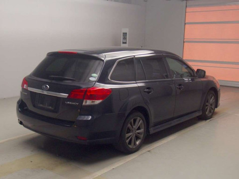 2013 Subaru Legacy Touring Wagon BRM[1]