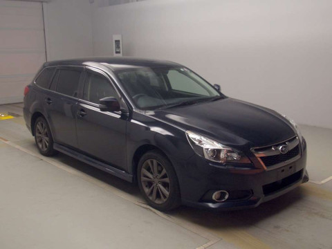 2013 Subaru Legacy Touring Wagon BRM[2]