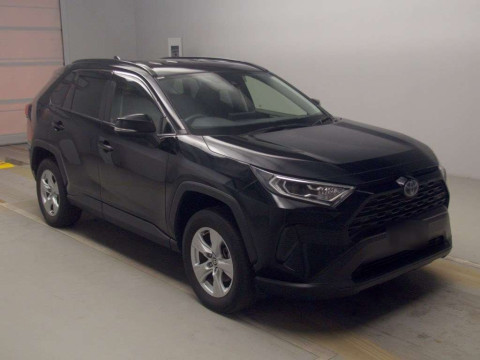 2021 Toyota RAV4 AXAH52[2]