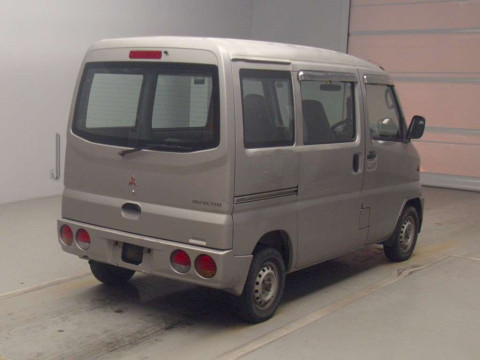 1999 Mitsubishi Minicab Van U62V[1]