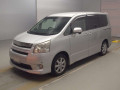 2007 Toyota Noah