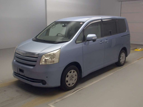 2008 Toyota Noah ZRR70G[0]