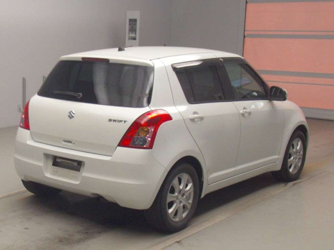 2010 Suzuki Swift ZC71S[1]