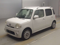 2010 Daihatsu Mira Cocoa