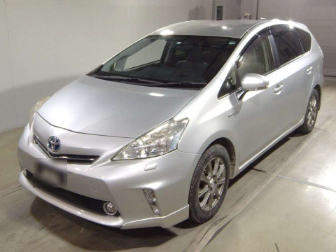 2014 Toyota Prius alpha ZVW40W[0]