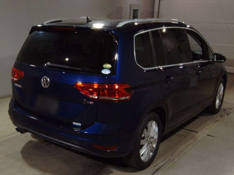 2018 Volkswagen Golf Touran 1TCZD[1]