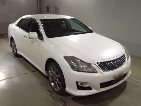 2008 Toyota Crown GRS201[2]