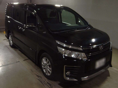 2015 Toyota Voxy ZRR85W[2]