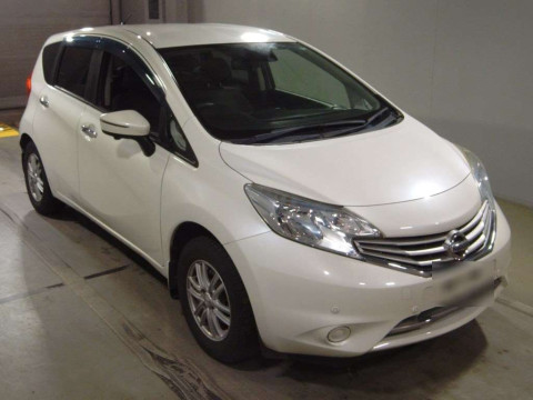 2016 Nissan Note E12[2]