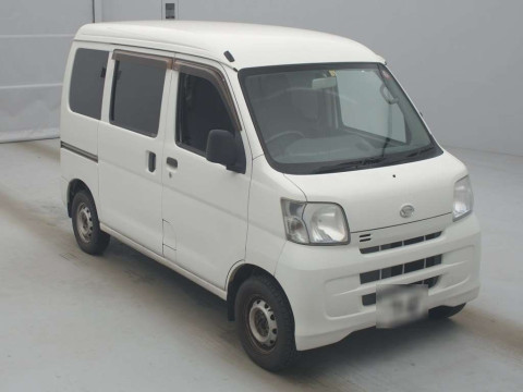 2016 Daihatsu Hijet Cargo S331V[2]